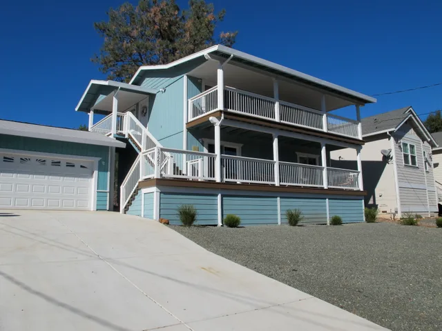 The Reunion Lake House Hermitage at Hidden Valley Lake, 2010–2016